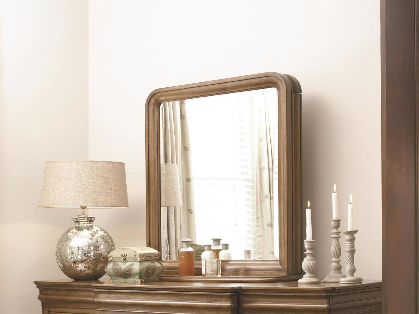 Universal Furniture Vertical Storage Mirror