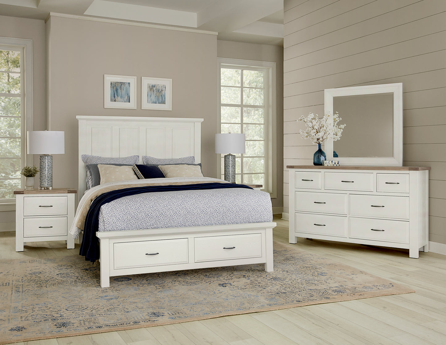 Queen Mansion Storage Bed