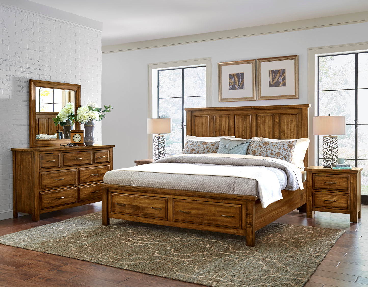 Queen Mansion Storage Bed