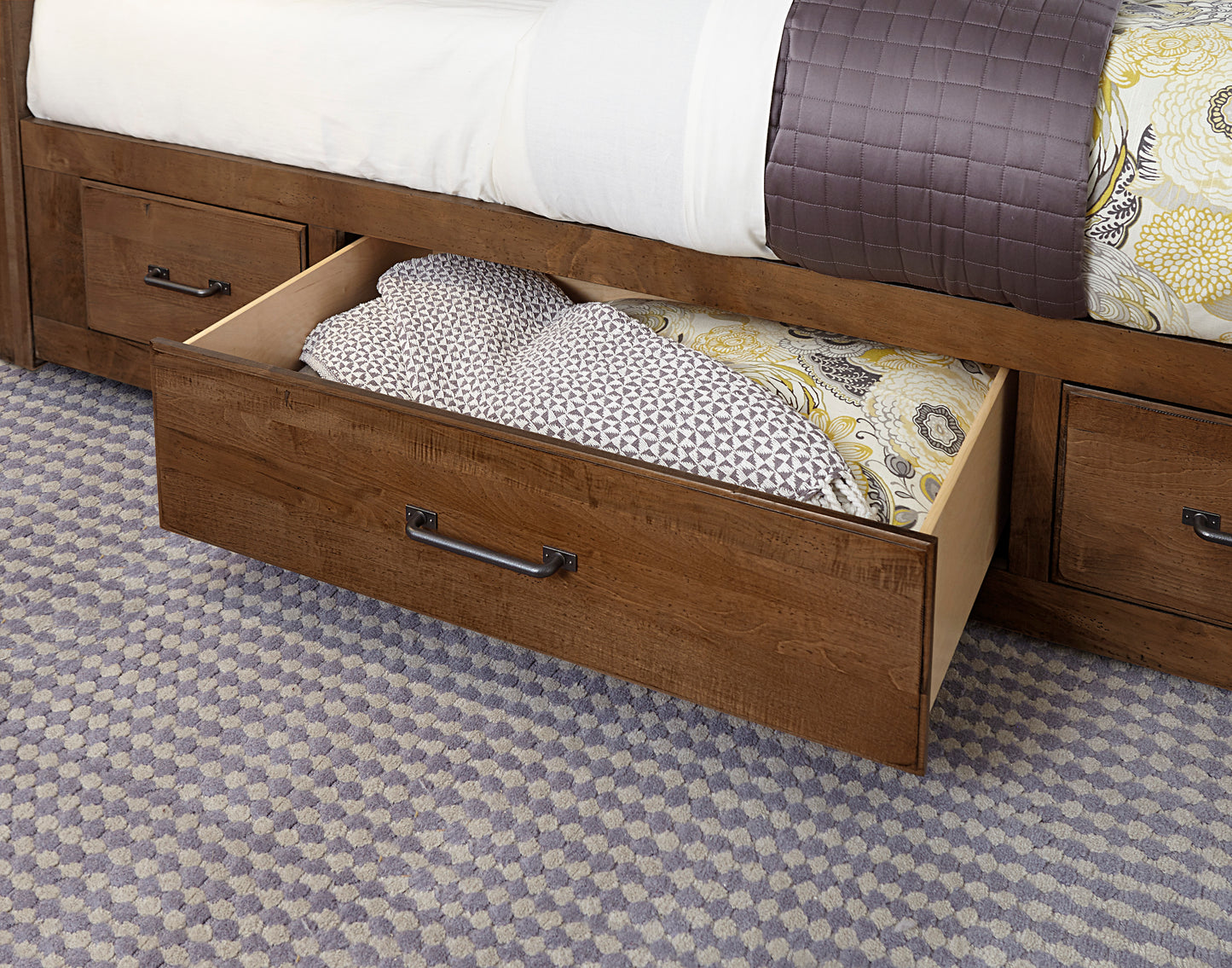 Queen Mansion Bed with footboard storage