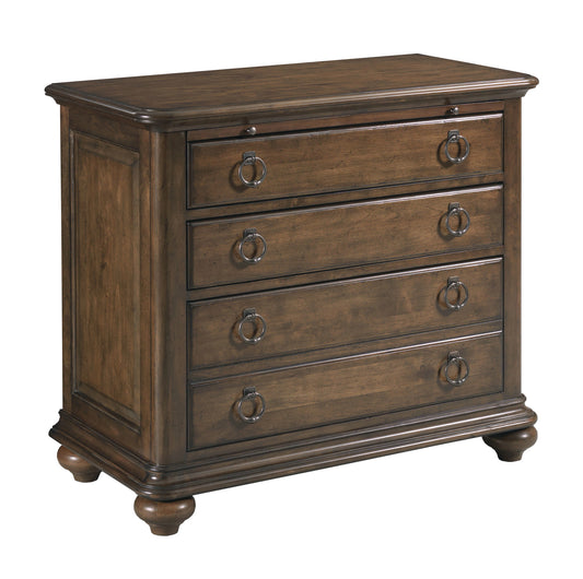 WITHAM BACHELOR'S CHEST