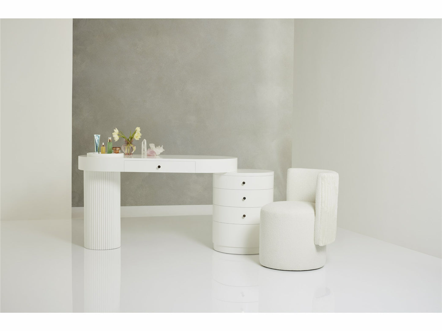 Universal Furniture Mode Desk Vanity