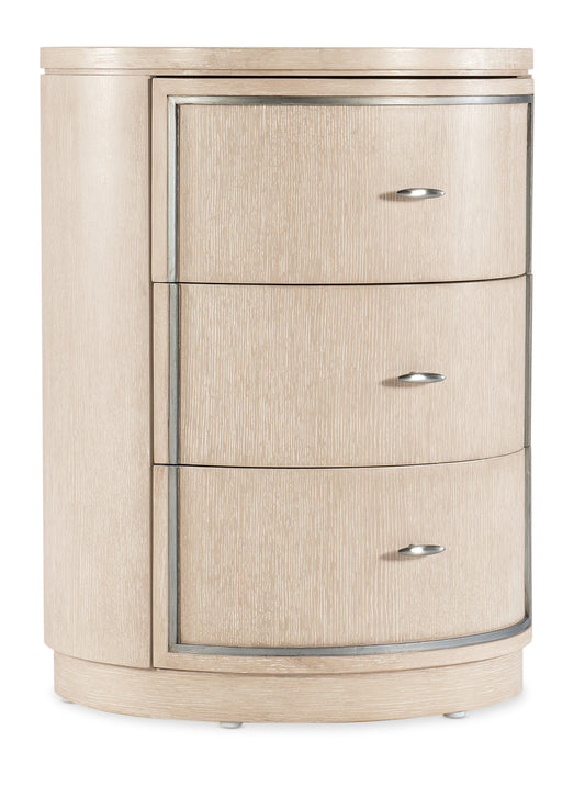 Nouveau Chic Round Nightstand