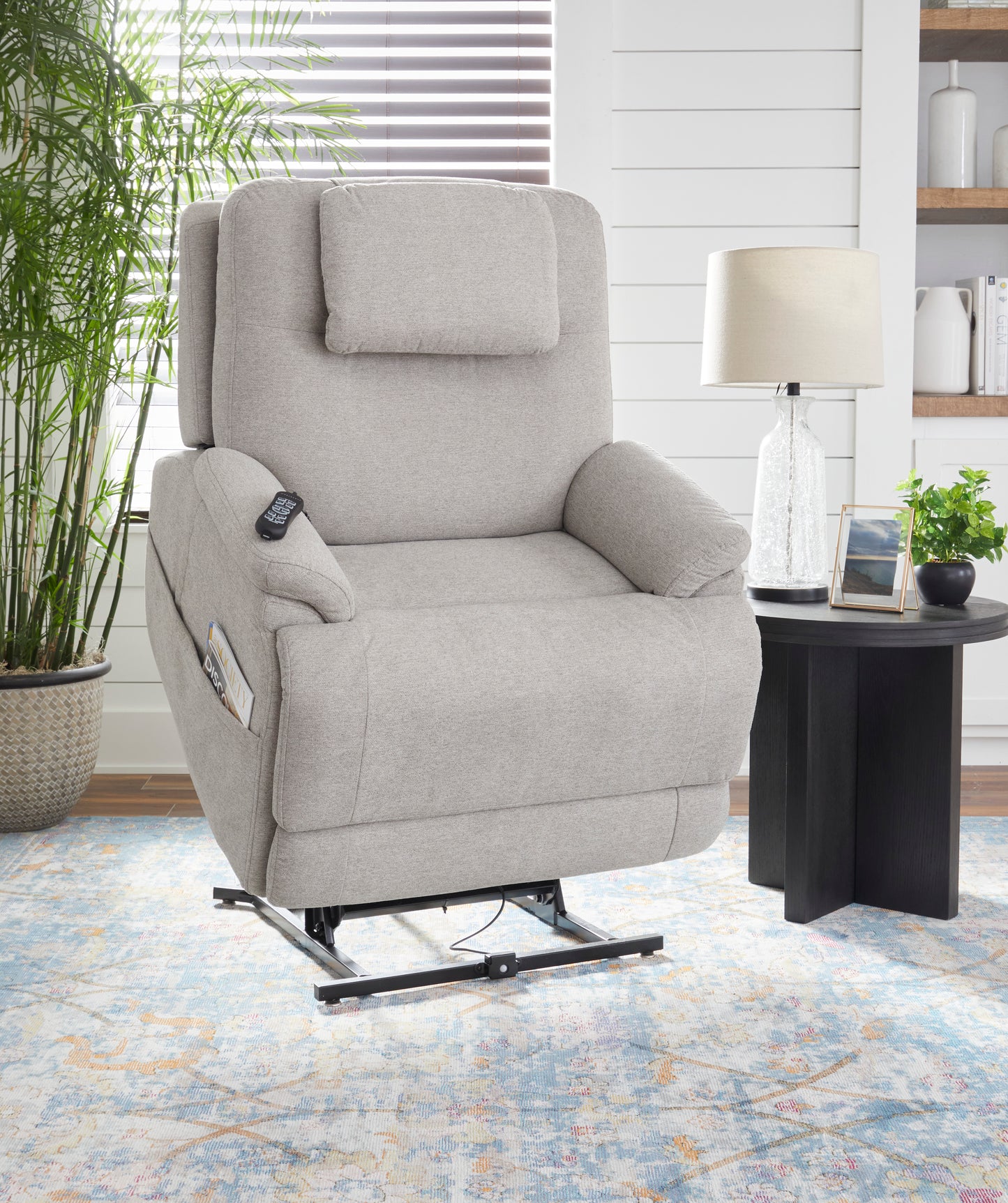 Zecliner Model 2 Petite Power Lift Recliner with Power Headrest & Lumbar