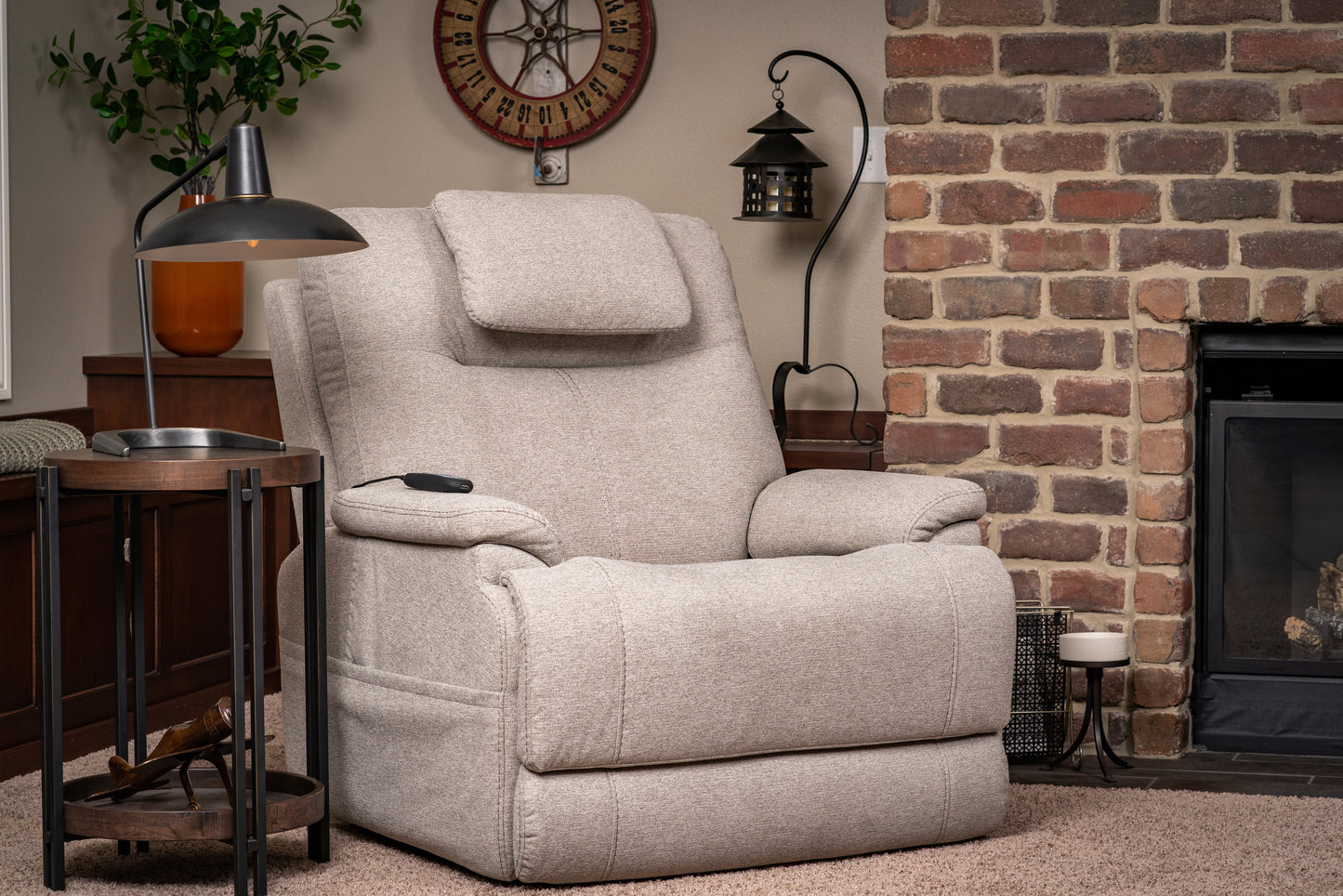 Zecliner Model 1 Power Recliner with Power Headrest & Lumbar